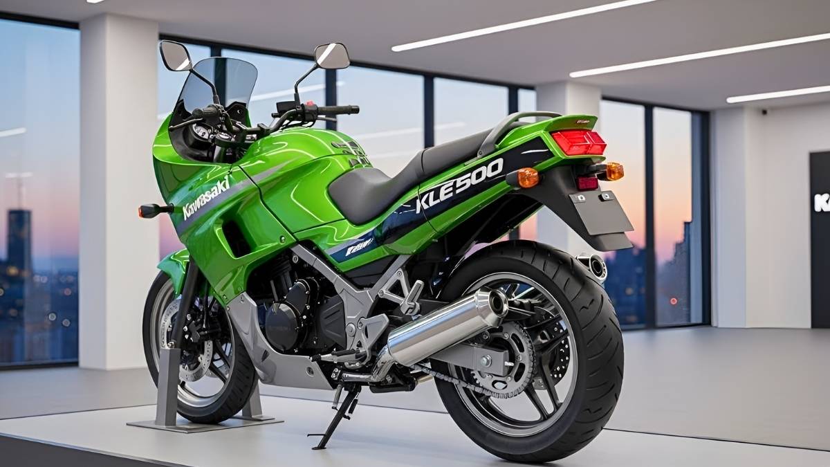 Kawasaki KLE 500 versatilidad trail con fiabilidad japonesa