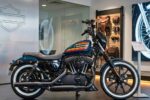 Todo sobre la Harley-Davidson Sportster XL1200 NS Iron 2026 tradición y rendimiento confiable